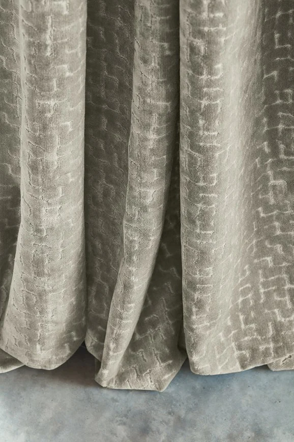 Photo of the fabric Riom V3360 07 in situ by Villa Nova. Use for Curtains, Upholstery, Accessory. Style of Velvet