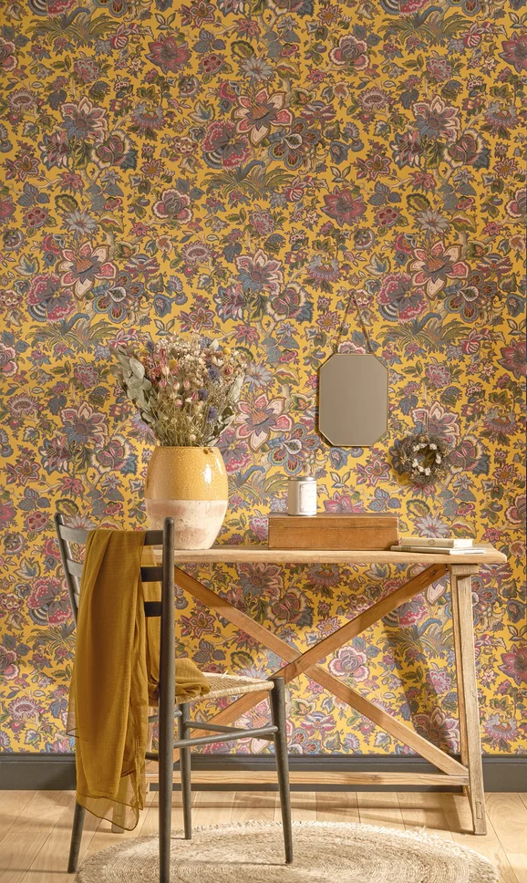 Photo of the fabric Provence Wallpaper 8794 8794 62 52 in situ by Casadeco. Use for Wall Covering