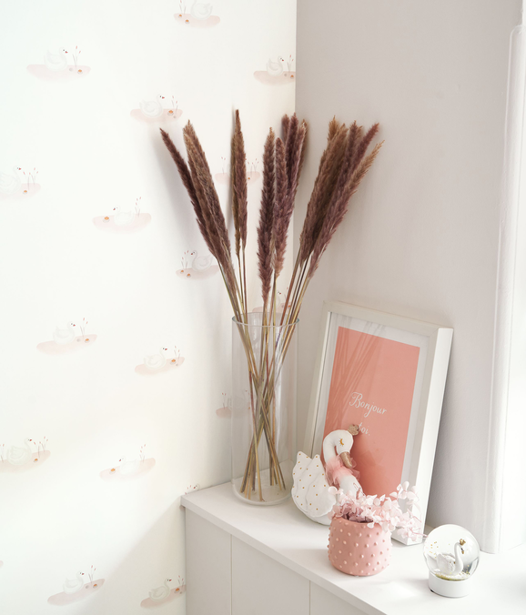 Photo of the fabric Leonie Wallpaper 8549 8549 42 51 in situ by Casadeco. Use for Wall Covering. Style of Childrens