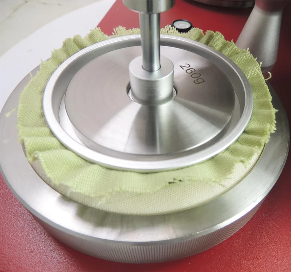 Laboratory testing of fabric pilling with a Martindale machine