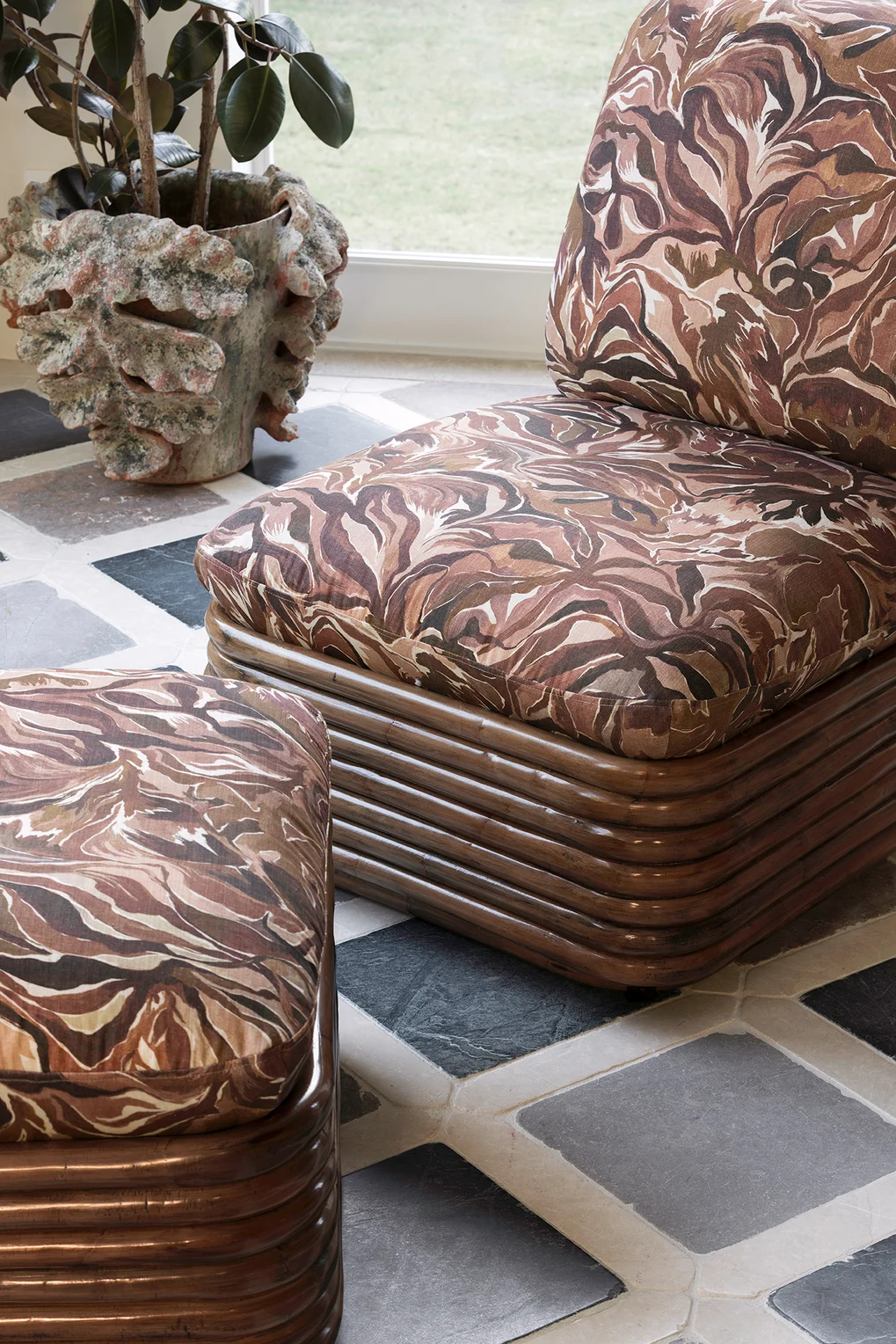 Grande Terre colour Tamarind by Mokum