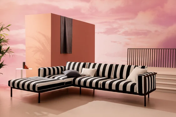 Couch in Band colour Monochrome, K5244/03Cushions (left to right) in Rock colour Carbon, K5243/02 and Rock colour Cream, K5243/01