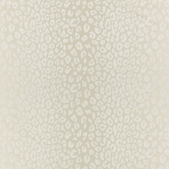 Photo of the fabric Saskia Reversible 8012 06 swatch by Romo. Use for Curtains, Accessory. Style of Floral And Botannical, Print