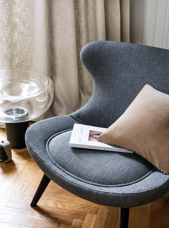 Photo of the fabric Dune 4862 4862 2043 in situ by Casamance. Use for Curtains, Upholstery, Accessory. Style of Plain