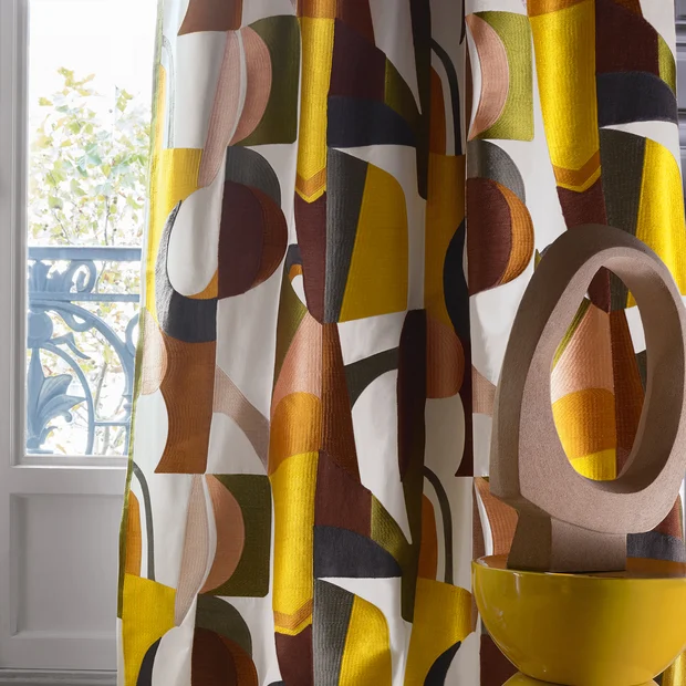 Photo of the fabric Fascination 5004 5004 0419 swatch by Casamance. Use for Curtains, Accessory. Style of Embroidery