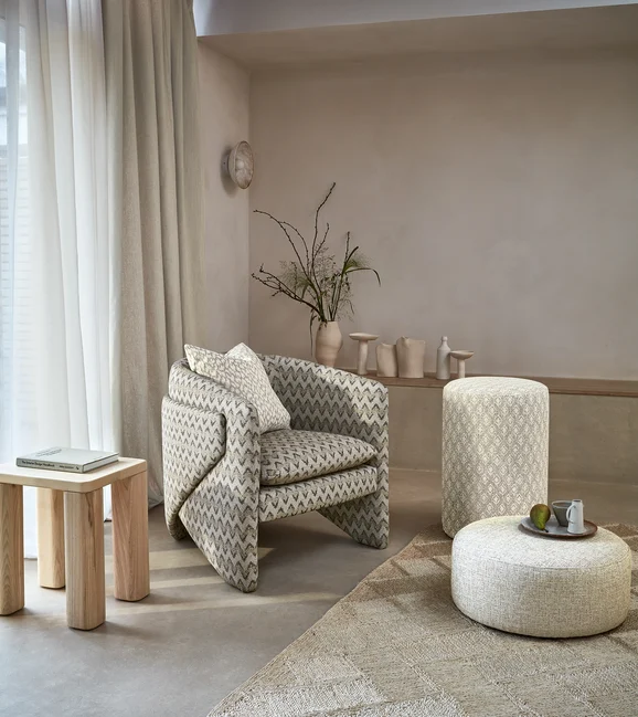 Photo of the fabric Ori V3574 03 in situ by Villa Nova. Use for Upholstery, Accessory. Style of Chenille, Geometric