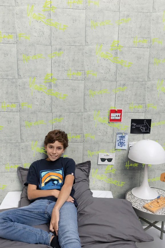 Photo of the fabric Chill Time Wallpaper 10331 90 26 in situ by James Dunlop. Use for Wall Covering
