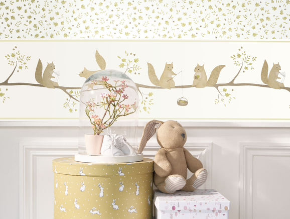 Photo of the fabric Oscar Border 8562 8562 71 19 in situ by Casadeco. Use for Wall Covering. Style of Childrens