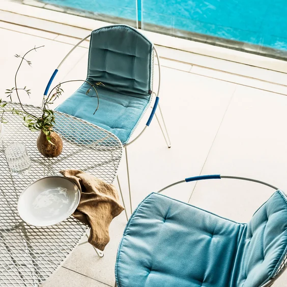 South Beach colour Flamingo by Mokum | Photograph by Armelle Habib of Bec Judd's Forever Home, Melbourne