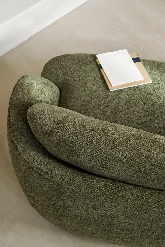 Photo of the fabric Socoa 4527 4527 0493 in situ by Casamance. Use for Curtains, Upholstery, Accessory. Style of Plain, Texture