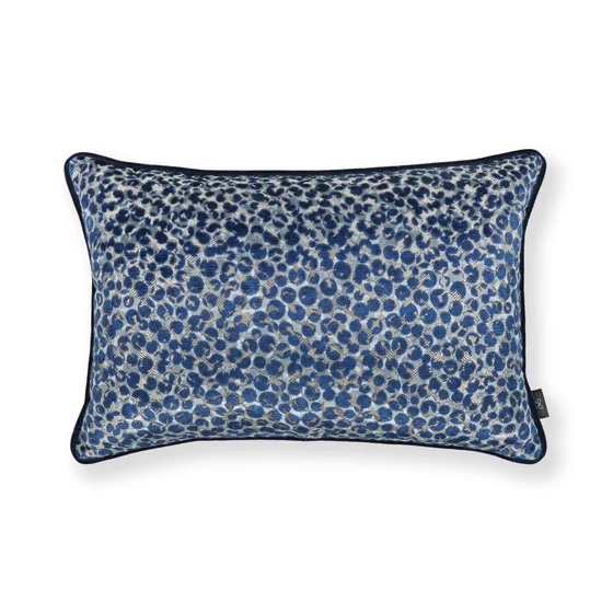 Photo of the fabric Teba Cushion Case 60X40 Rbx187 03 swatch by Black Edition. Use for Cushion Cover