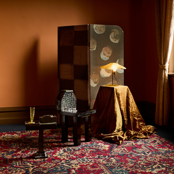 Display in Couture colour Ochre | Photography by Martina Gemmola