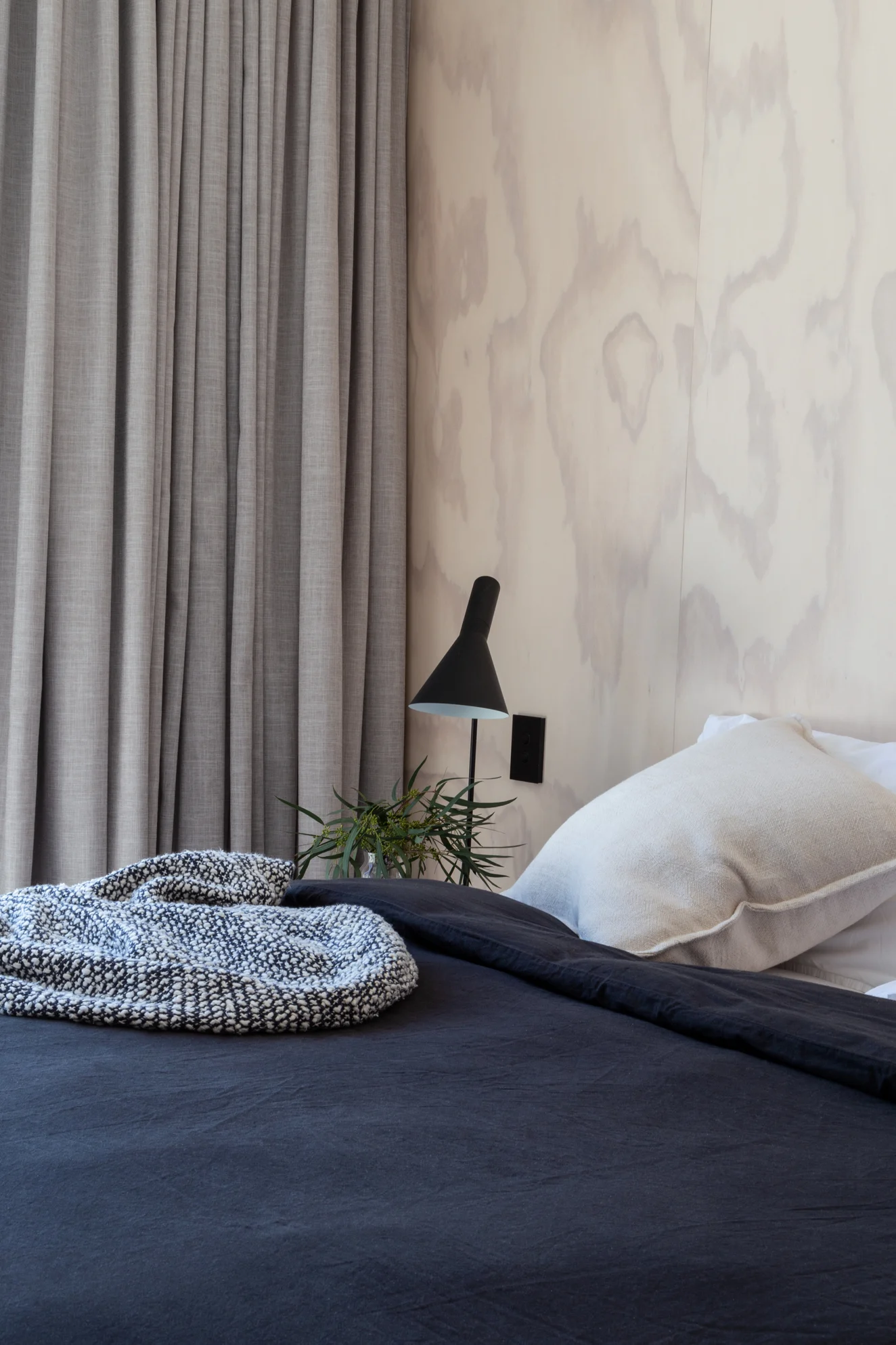 linen look curtains modern bedroom