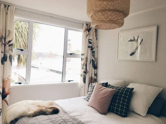 Above: Drapery in&nbsp;Magnolia&nbsp;by Mokum in Toni Brandso's apartment.