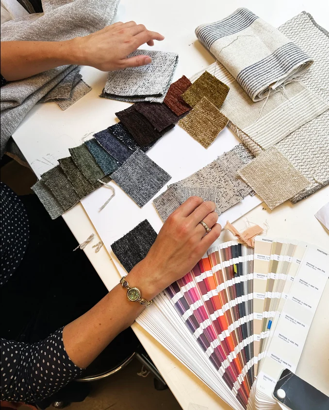 Colour rotation work