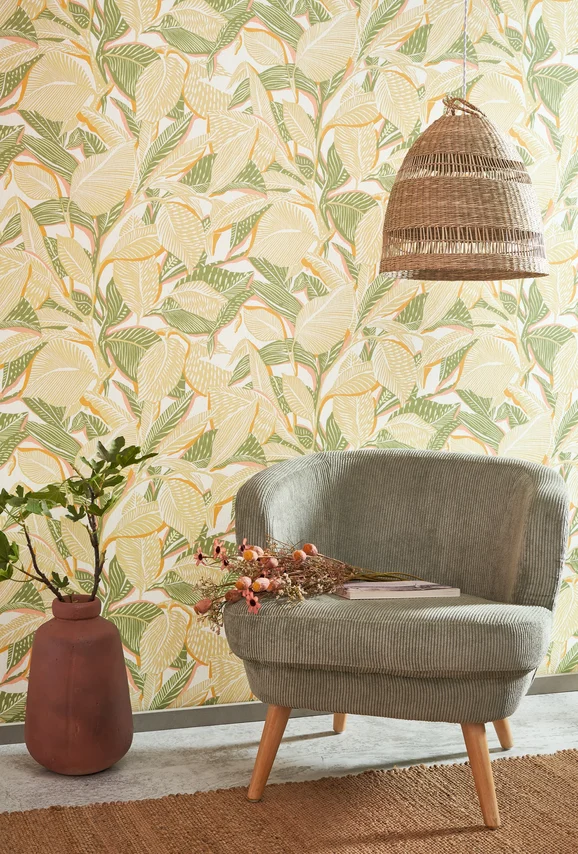 Photo of the fabric Riviera Wallpaper 8741 8741 77 85 in situ by Casadeco. Use for Wall Covering. Style of Floral And Botannical