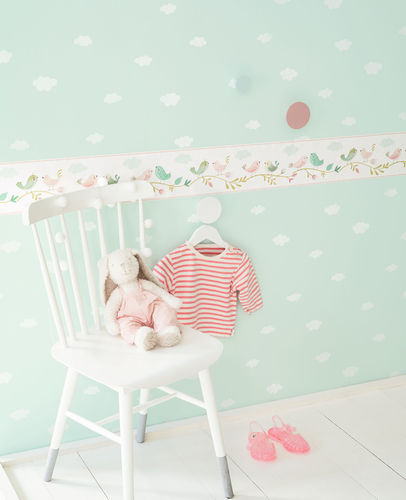 Photo of the fabric Nuage Wallpaper 2975 2975 64 30 in situ by Casadeco. Use for Wall Covering. Style of Childrens