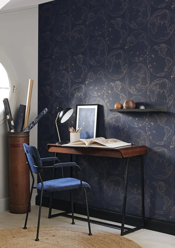 Photo of the fabric Galilee Wallpaper 8729 8729 79 28 in situ by Casadeco. Use for Wall Covering