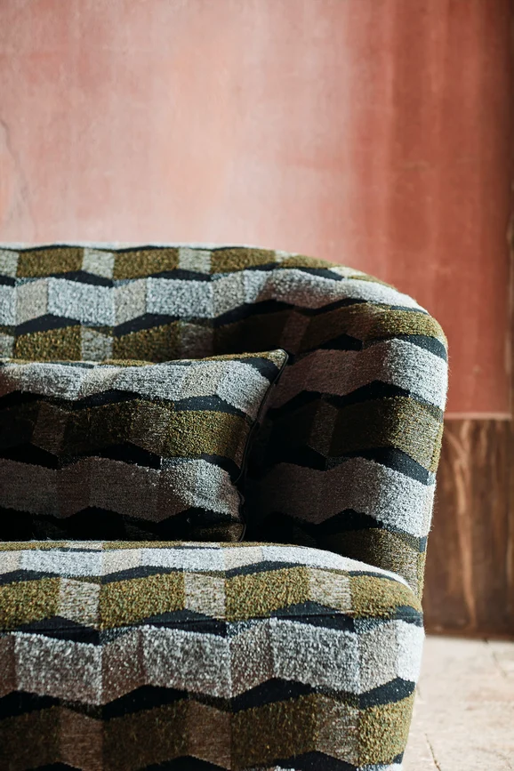 Photo of the fabric Muoto 9125 02 in situ by Black Edition. Use for Upholstery, Accessory